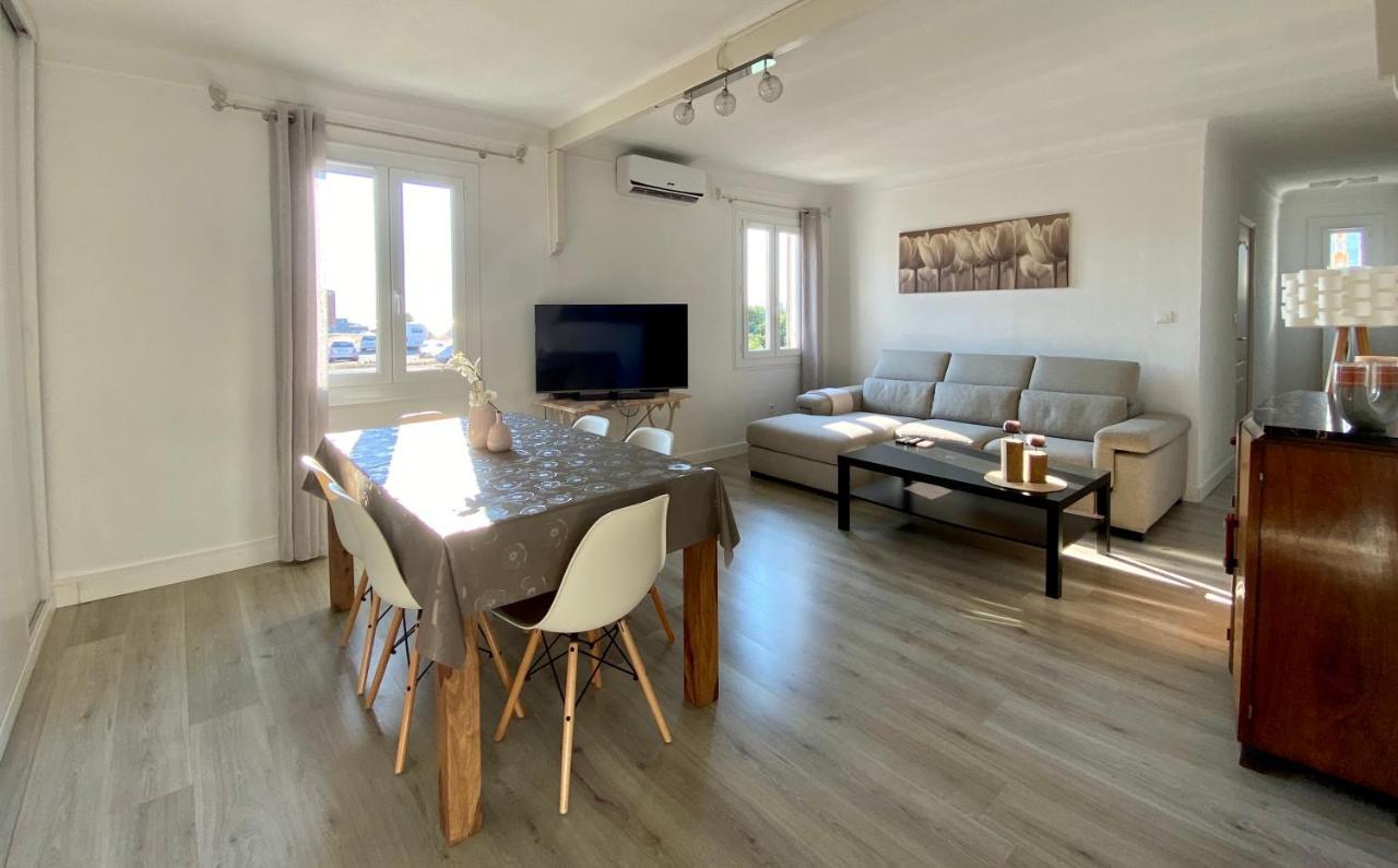 Magnifique Appartement Devant La Plage โพรพริอาโน ภายนอก รูปภาพ