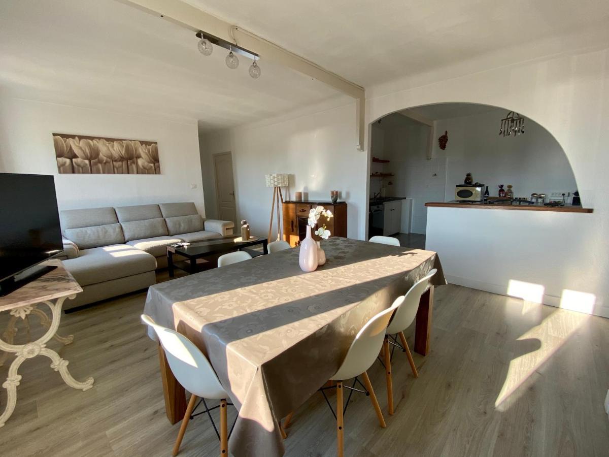 Magnifique Appartement Devant La Plage โพรพริอาโน ภายนอก รูปภาพ