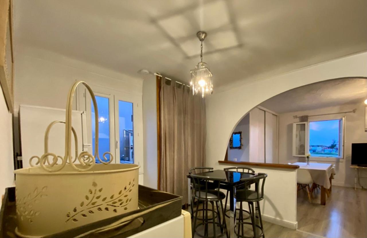 Magnifique Appartement Devant La Plage โพรพริอาโน ภายนอก รูปภาพ
