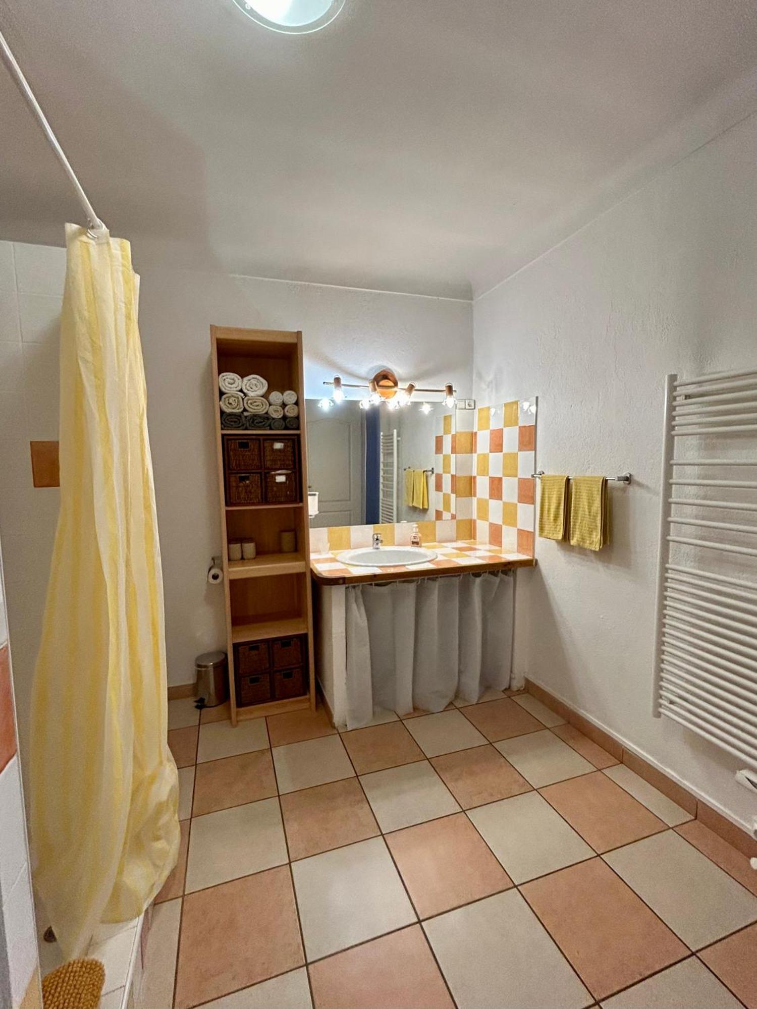 Magnifique Appartement Devant La Plage โพรพริอาโน ภายนอก รูปภาพ