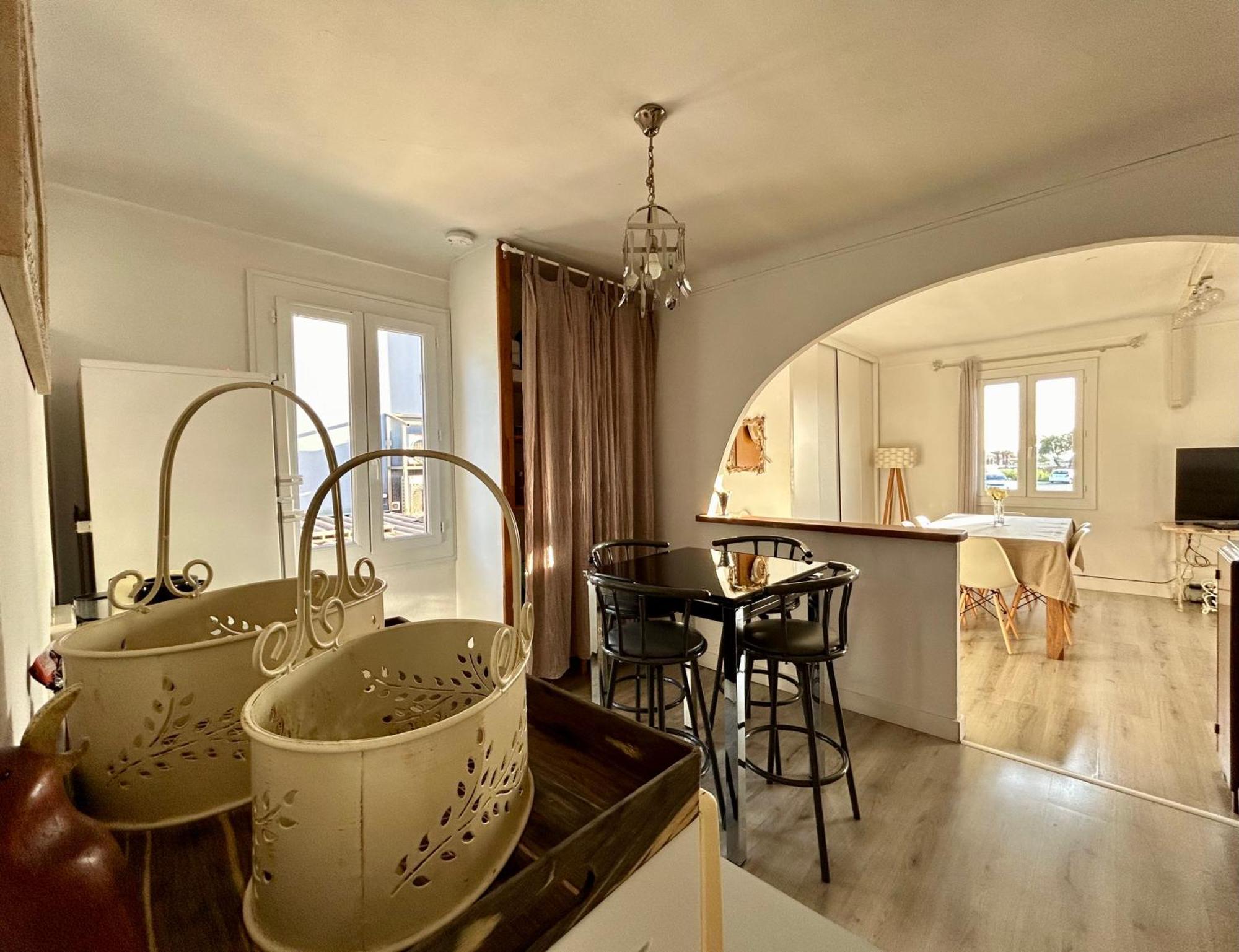 Magnifique Appartement Devant La Plage โพรพริอาโน ภายนอก รูปภาพ